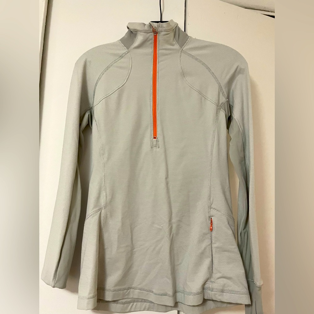 Lululemon pullover Gray stripe orange athletic 6